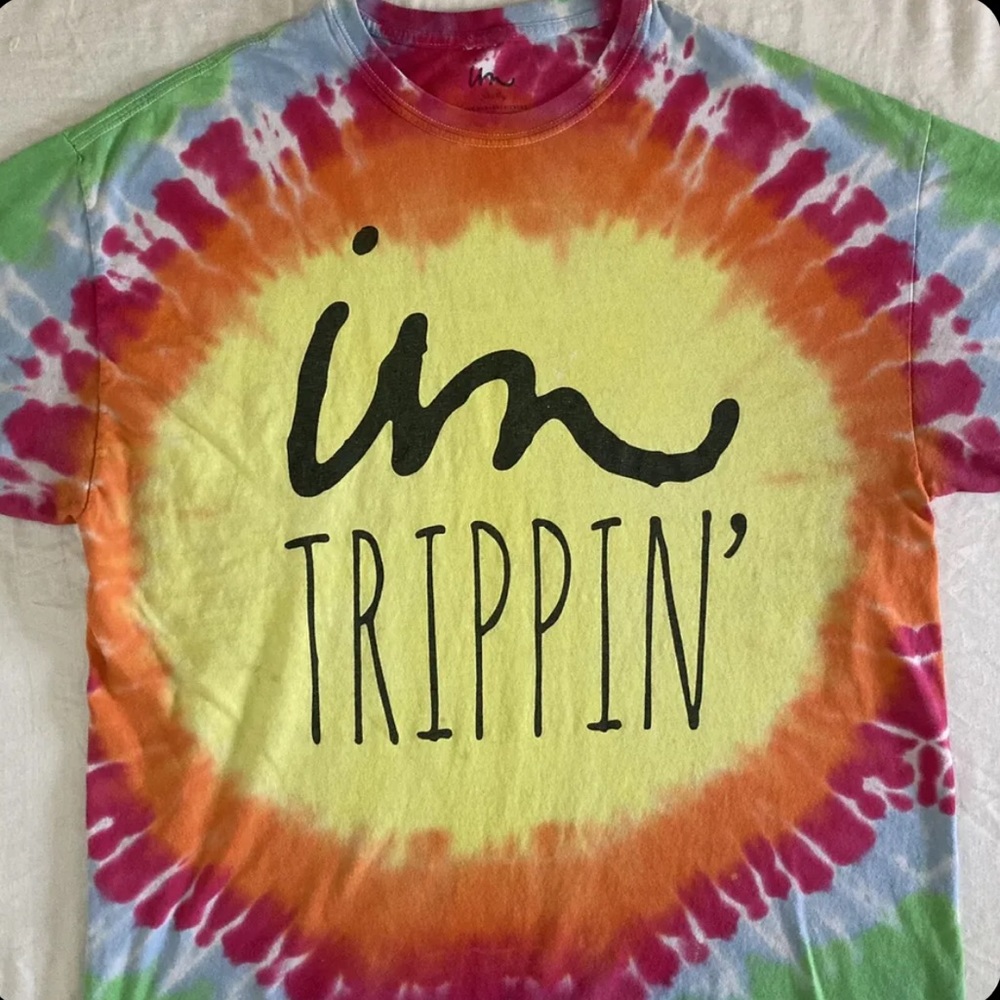 The Underachievers tie dyed “I’m Trippin” T-shirt medium